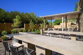 Courtyard by Marriott Raleigh Cary Crossroads