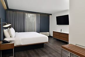 Courtyard by Marriott Raleigh Cary Crossroads