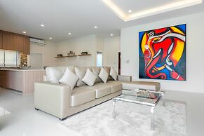 Luxury Pool Villa A18