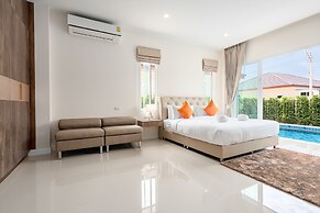 Luxury Pool Villa A18