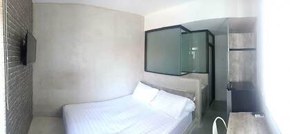 Djuragan Kamar Gunung Anyar