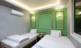 GUKMIN HOTEL