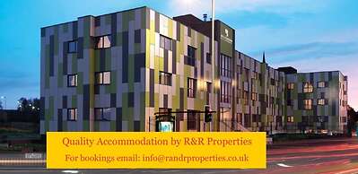 Large 5 Bed House / Wolverhampton + Parking