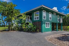 Camp Alealea 2 3 Bedroom Home by RedAwning