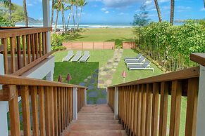 Hanalei Beach House 5 Bedroom Home by RedAwning