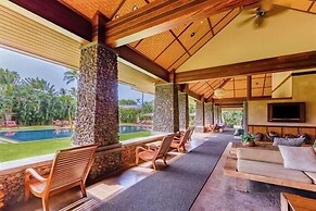 Aina Nalu 2bd/2ba 2 Bedroom Condo by Redawning