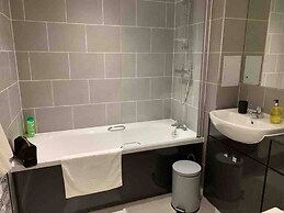 Cozy Urban Apartment in Wolverhampton