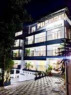 Luxury 3-bed Serviced Apartment in Trivandrum