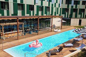 Moxy Sophia Antipolis