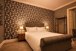 Rossal House Apartments