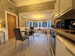 Rossal House Apartments