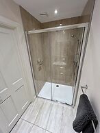 Rossal House Apartments