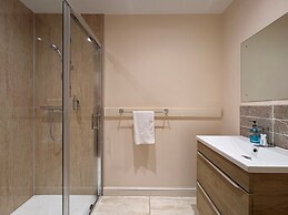 Rossal House Apartments