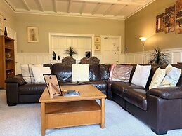 Rossal House Apartments