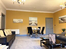 Rossal House Apartments