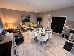 Rossal House Apartments