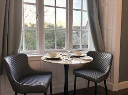 Rossal House Apartments