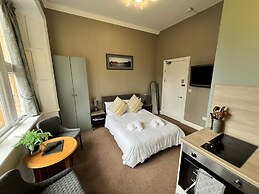 Rossal House Apartments