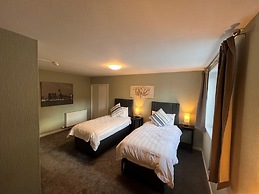 Rossal House Apartments