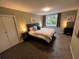 Rossal House Apartments