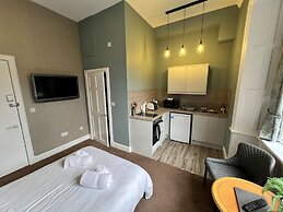 Rossal House Apartments