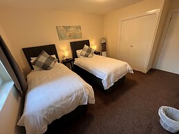 Rossal House Apartments