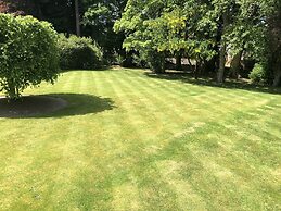 Rossal House Apartments