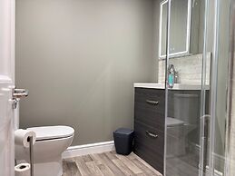 Rossal House Apartments