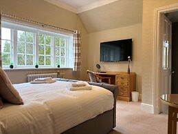 Rossal House Apartments