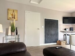 Rossal House Apartments