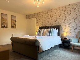 Rossal House Apartments