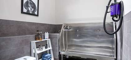 Global Luxury Suites Clarendon Metro