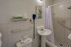 Richard's Motel Studio