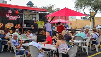 Richard's Motel Studio