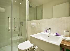 Old Town Splendid Apartments by Irundo