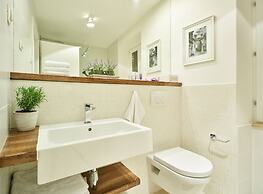 Old Town Splendid Apartments by Irundo