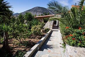 Feels Like Your Home at Ermioni