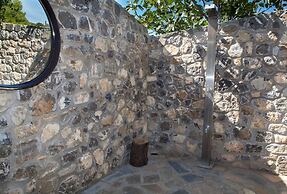 Feels Like Your Home at Ermioni