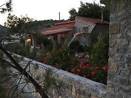 Feels Like Your Home at Ermioni