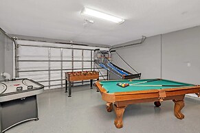 Spacious Pool Area and Game Room, Quiet Location Close to Disney #6lb7
