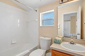 Spacious Pool Area and Game Room, Quiet Location Close to Disney #6lb7