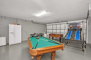 Spacious Pool Area and Game Room, Quiet Location Close to Disney #6lb7