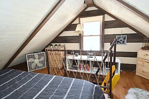 River Walk Cottage - Romantic Escape