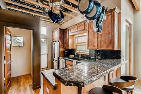 Old Town Loft Oasis with Amazing Rooftop Deck!