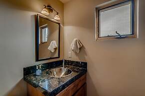 Old Town Loft Oasis with Amazing Rooftop Deck!