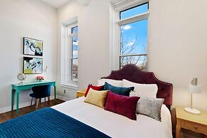 THE PENTHOUSE loft in the heart of Old Town!