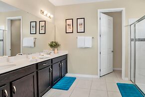 Luxurious Villa With Modern Decor and Huge Pool in Upscale Resort! #6s