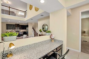 Luxurious Villa With Modern Decor and Huge Pool in Upscale Resort! #6s