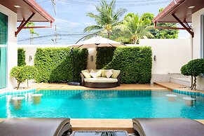 Luxury Pool Villa A14