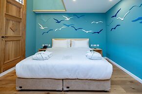 Limehouse Library Hotel